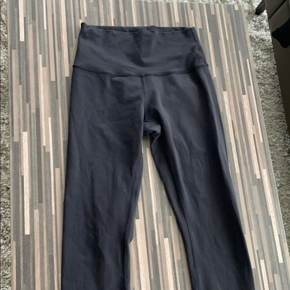 Lululemon Wunder Under leggings